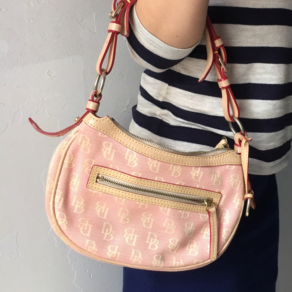 Dooney & Bourke Purse